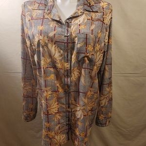Women's blouse
